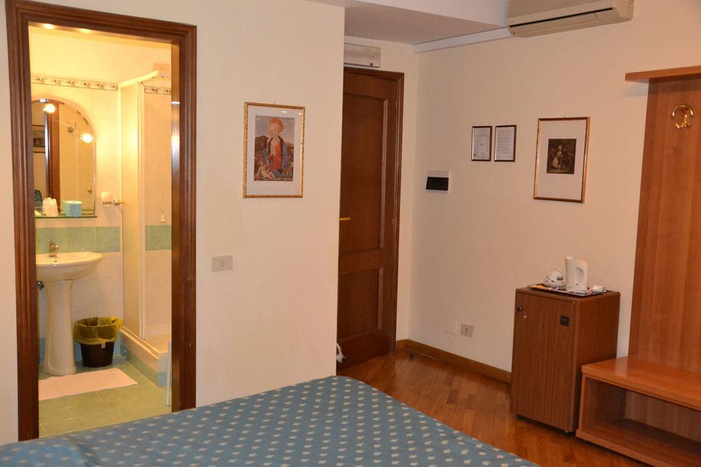 Palazzo Donarelli Roma